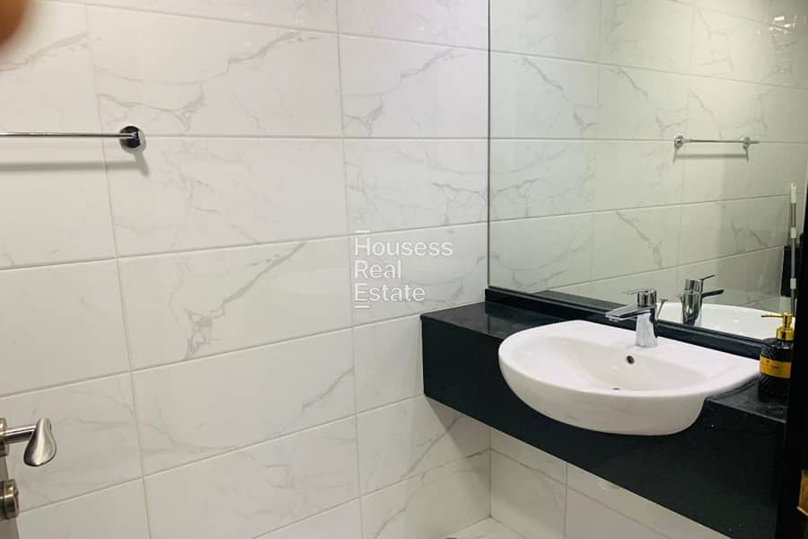 FULLY FURNISHED | POOL VIEW | READY TO MOVE IN - Image 12