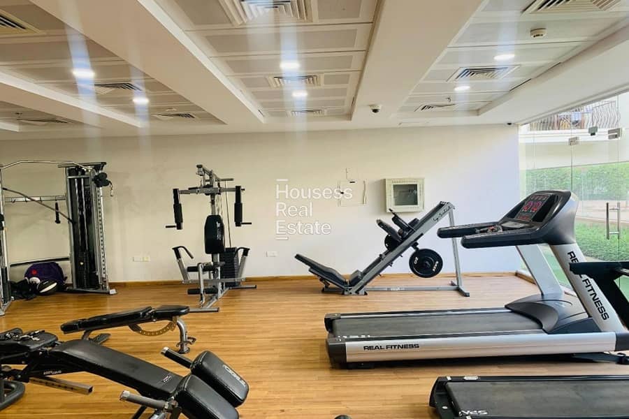 FULLY FURNISHED | POOL VIEW | READY TO MOVE IN - Image 14