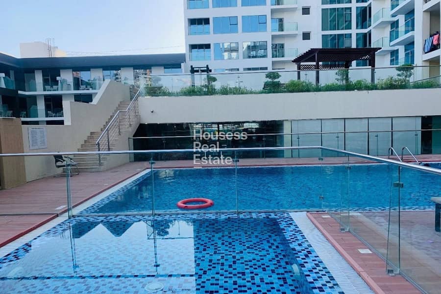 FULLY FURNISHED | POOL VIEW | READY TO MOVE IN - Image 16