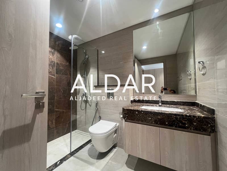 Modern Layout | Prime Location | Elegant Finishing - Image 6