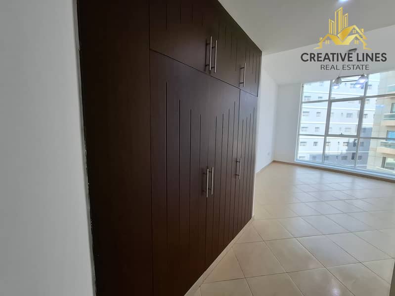 Spacious 1 bhk available for family friendly near pond park - Image 6