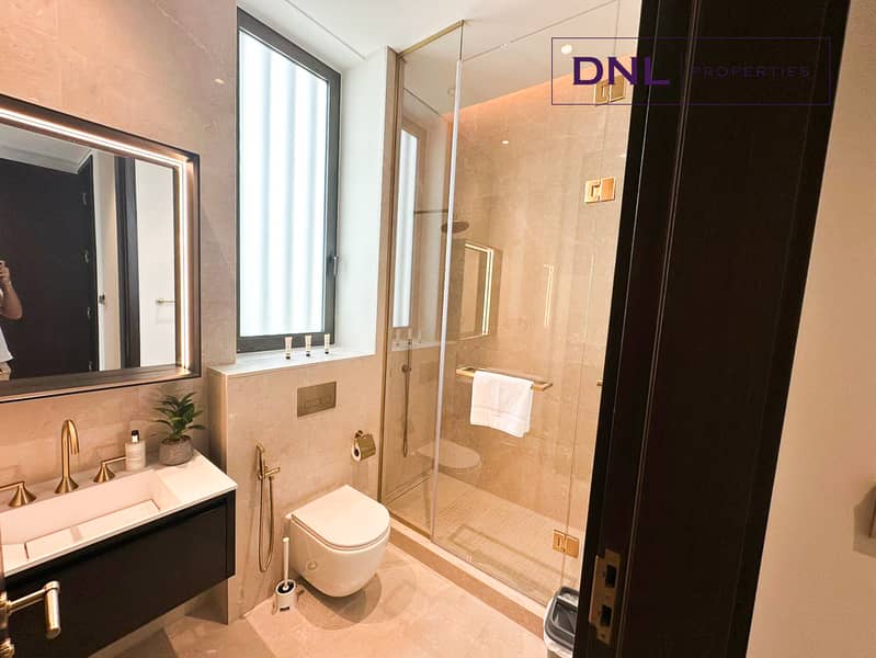 Exclusive | Key In Hand | Fully Furnished - Image 17