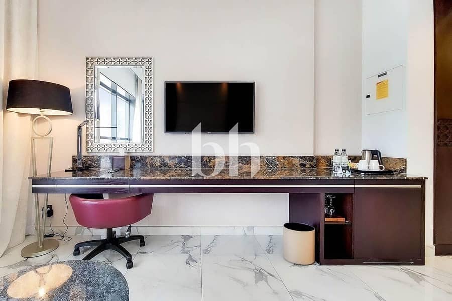 Modern Studio | Hotel Managed | Near Metro.