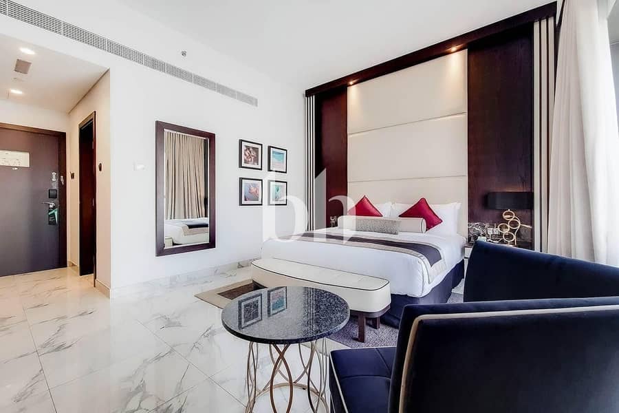 Modern Studio | Hotel Managed | Near Metro.