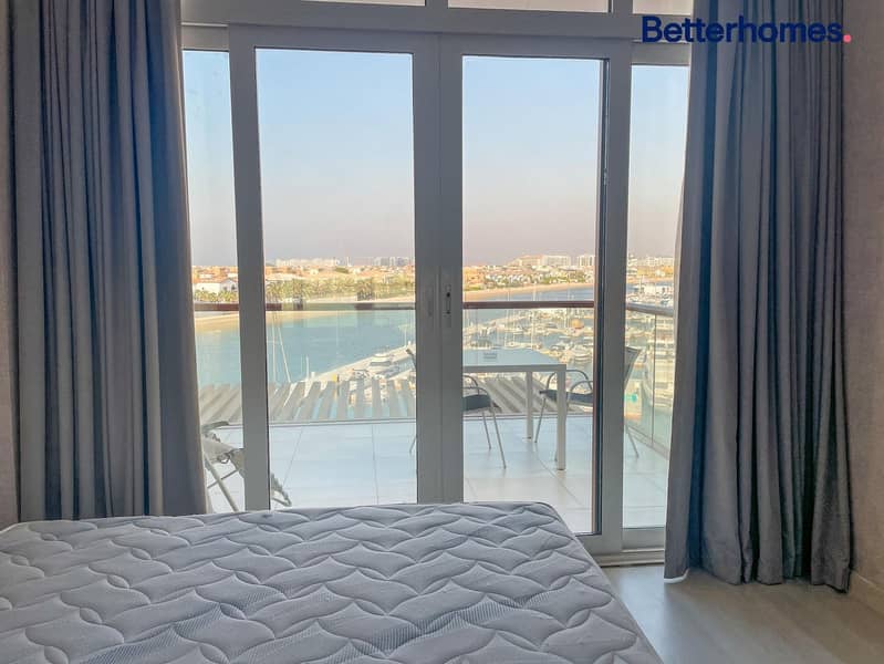 Sea View/ Furnished/ Large Layout - Image 11