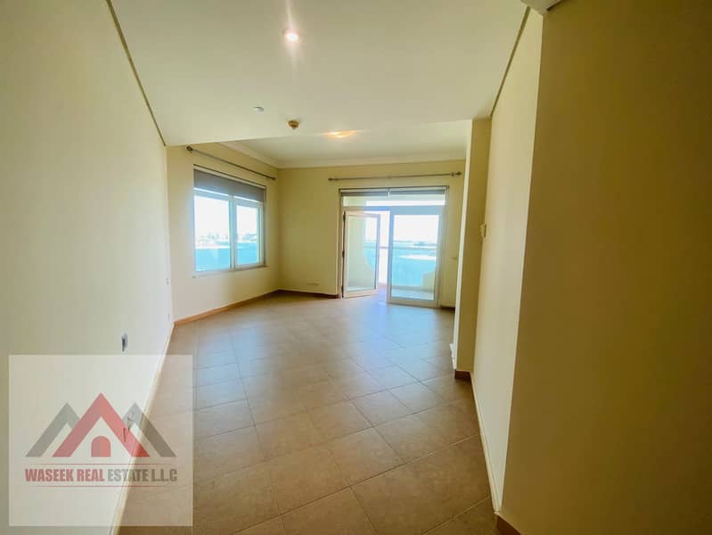 STUNNING VIEWS I BEACH ACCESS I SHORELINE - Image 7