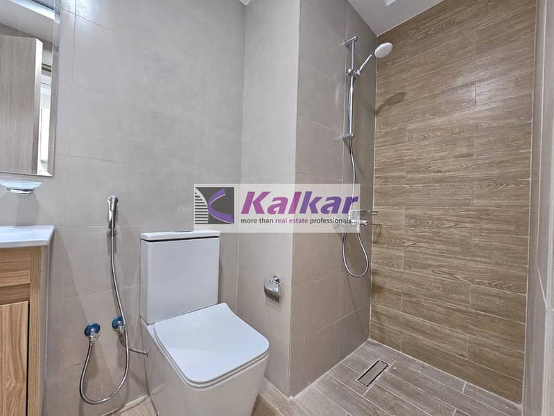 Brand New | unfurnished | Near Metro - Image 6