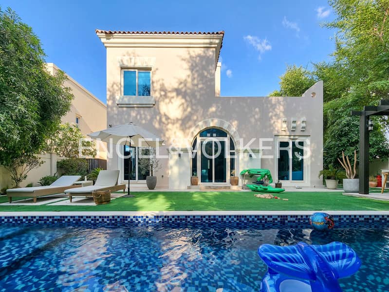 Fully Renovated | Corner Villa | Extended