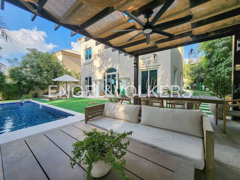 Fully Renovated | Corner Villa | Extended