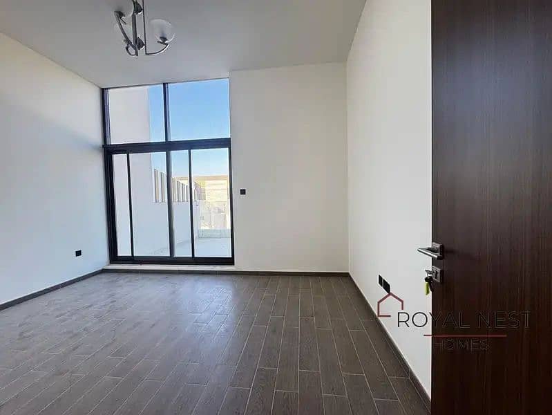 Single Row | Park Facing | Motivated Seller