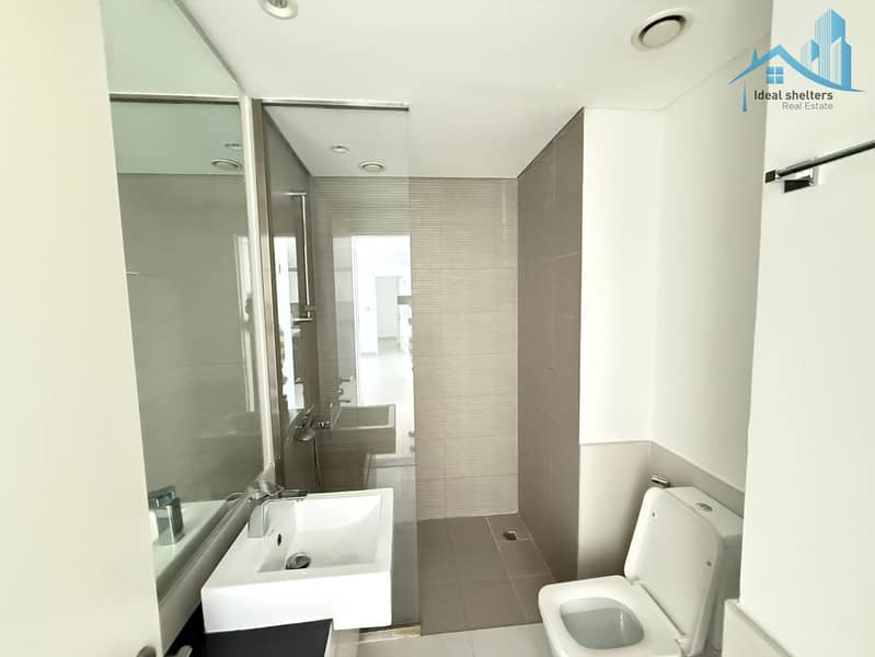 Park view 2bhk flat | 2 washroom | balcony - Image 15