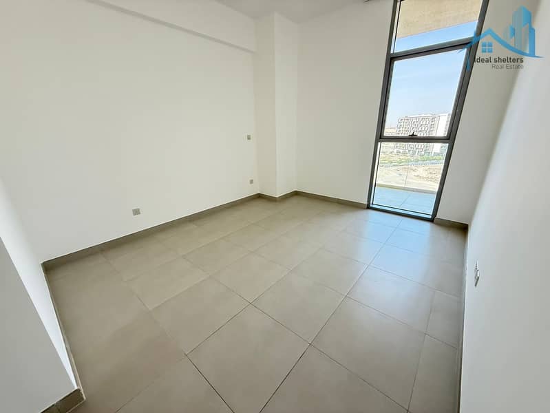 Park view 2bhk flat | 2 washroom | balcony - Image 17
