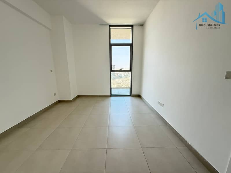 Park view 2bhk flat | 2 washroom | balcony - Image 18
