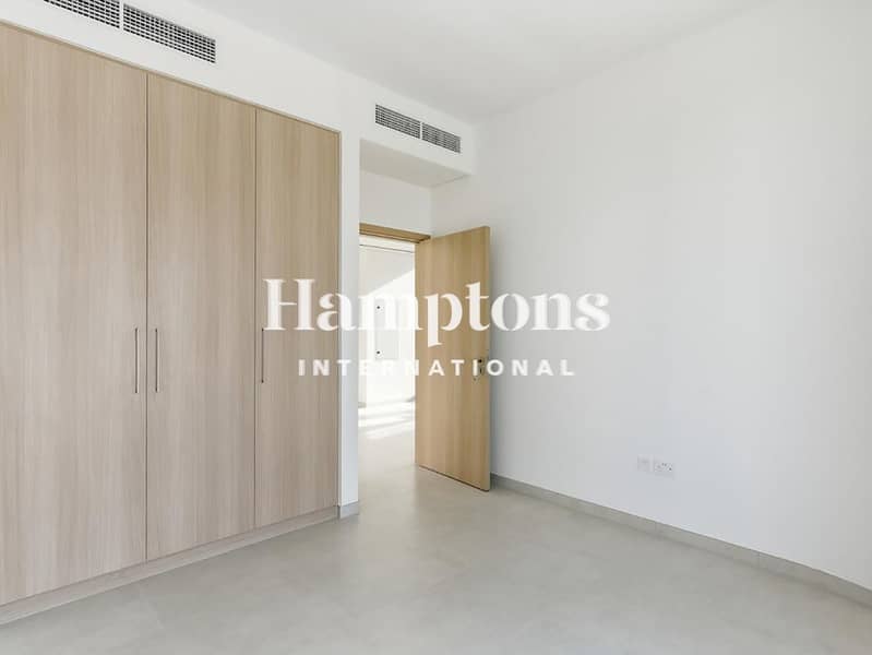 Upgraded | Single Row | Premium Location - Image 15