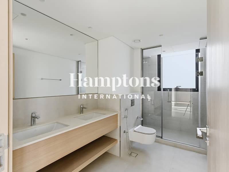 Upgraded | Single Row | Premium Location - Image 21