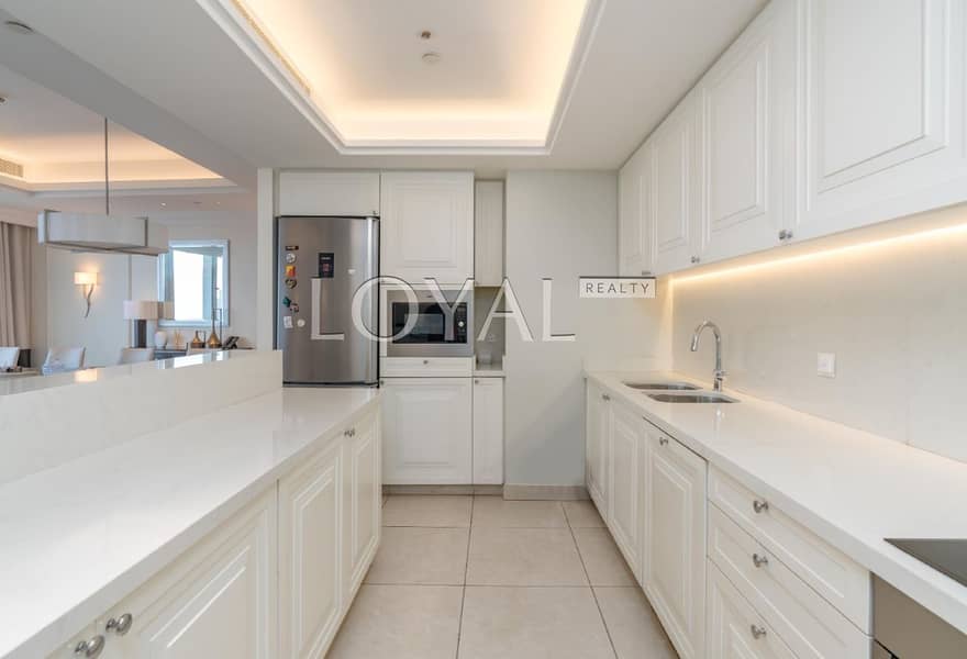 Luxury Furnished | On High Floor | Ready to move