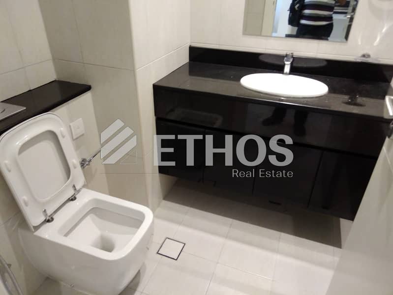 Fully Furnished | High Floor | Close to Mall - Image 8