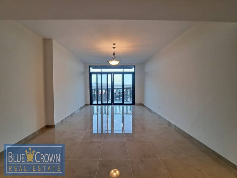 DAZZLING VIEW!!LAVISH 2BHK WITH BALCONY NEAR METRO - Image 6