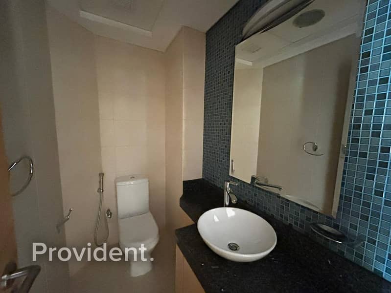 Vacant | Natural Light | Open Space - Image 7