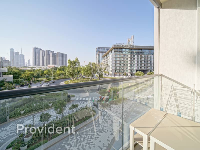 Semi Furnished | Ready to Move | Low Floor - Image 20