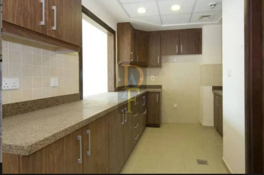 Vastu Unit | High Floor | En-Suite 2 Bhk + Store Room | Nr Metro - Image 8