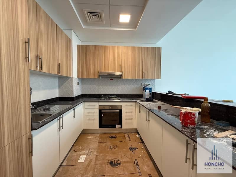 PREMIUM AREA | CLOSE TO METRO | ALL FACILITIES