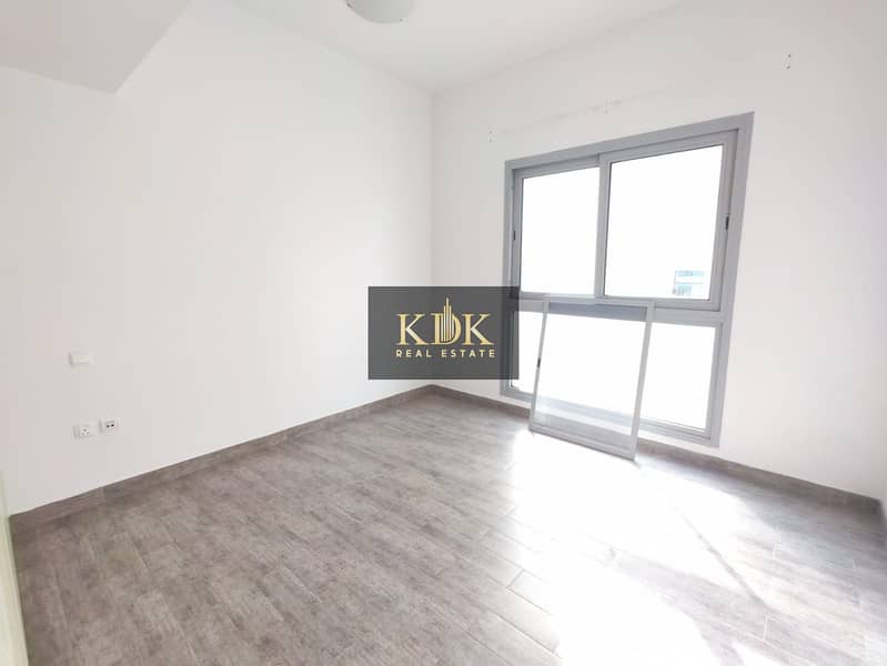 Best Price | Ready To Move | Bright and Spacious - Image 7