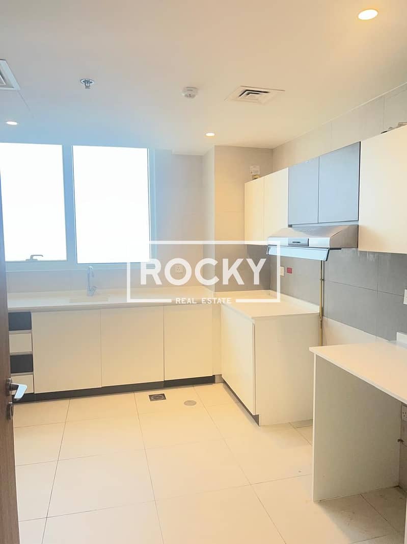 3 B/R | Balcony on High Floor | Near Miracle Garden | Maid's Room | - Image 13