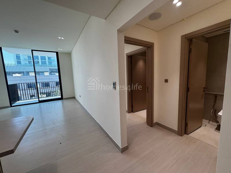 Brand New | Modern Finish | Community View