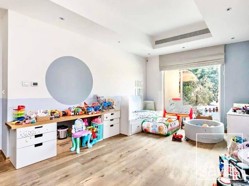 Upgraded | Furnished | Corner Unit - Image 11