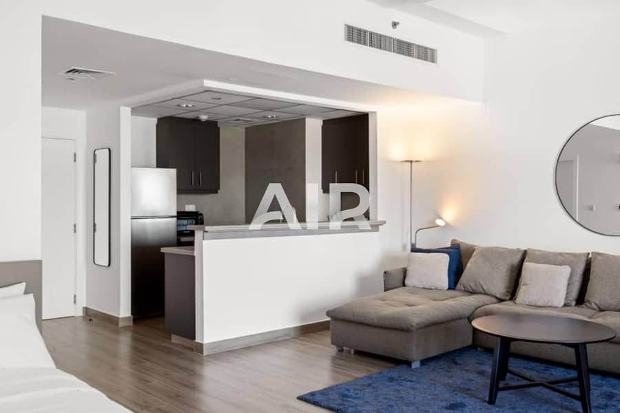 Fully renovated | Sea View | Mid floor