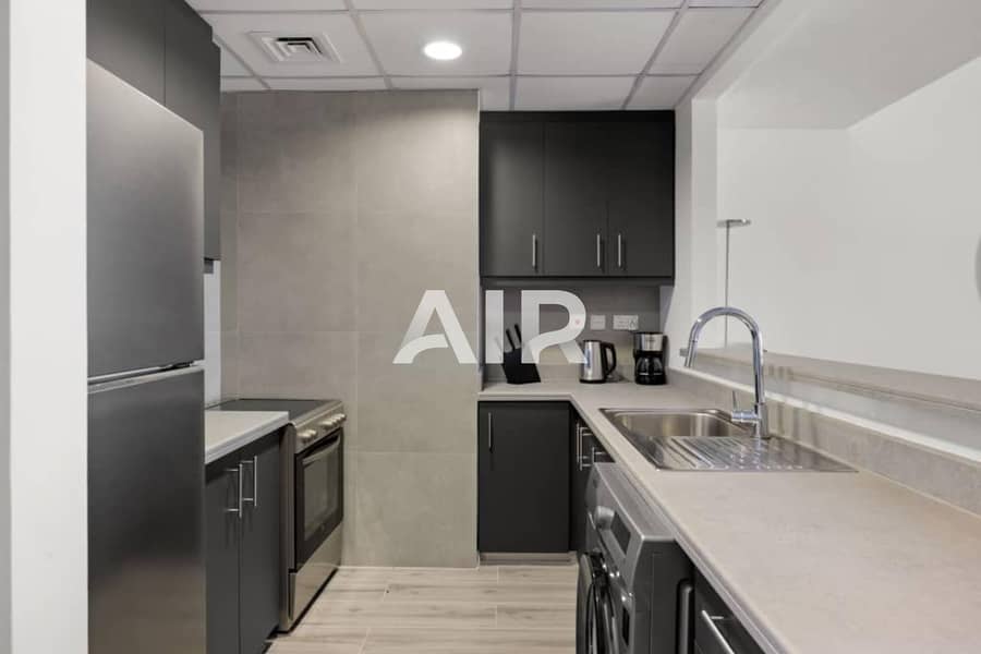 Fully renovated | Sea View | Mid floor