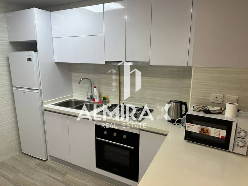 Vacant | Fully Furnished | Upgraded Welcome to your new home in the heart of Jumeirah Village Circle! This beautifully furnished 1 bedroom apartment .