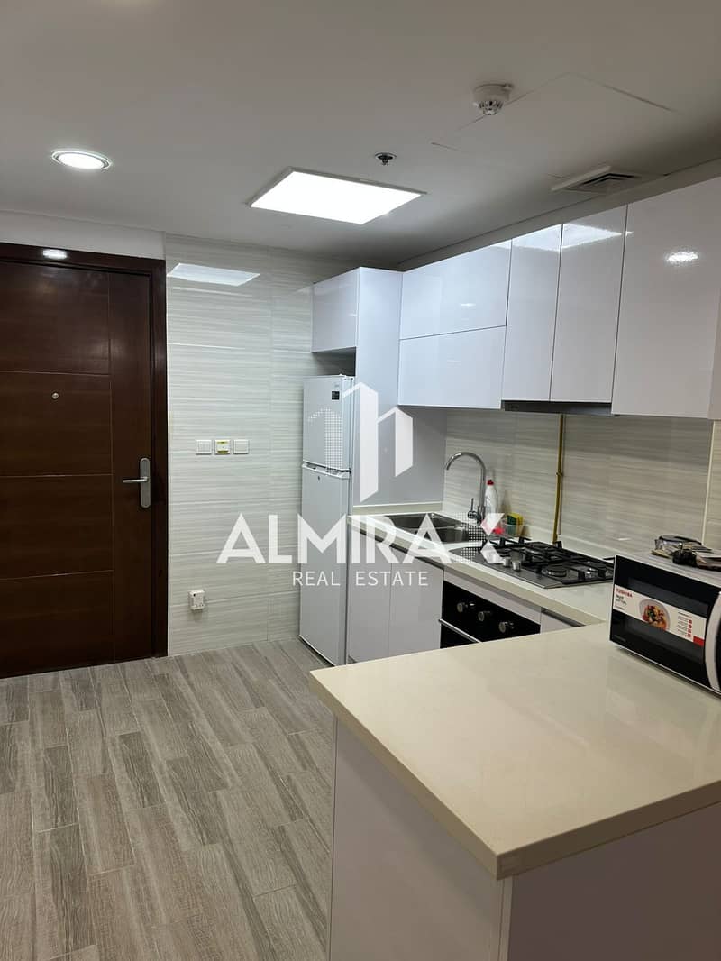 Vacant | Fully Furnished | Upgraded Welcome to your new home in the heart of Jumeirah Village Circle! This beautifully furnished 1 bedroom apartment . - Image 8