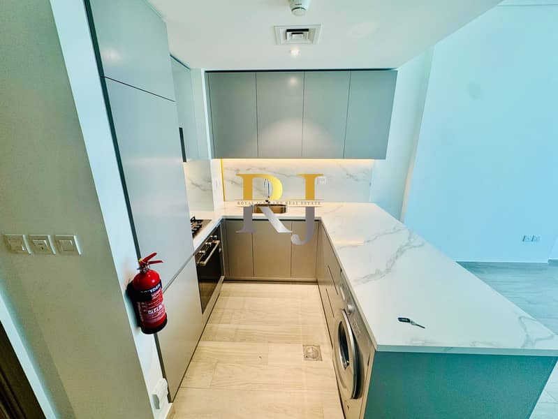 Creek Views II by Azizi (Azizi Fawad Residence), Dubai Healthcare City Phase 2, Al Jaddaf, Dubai - Image 6