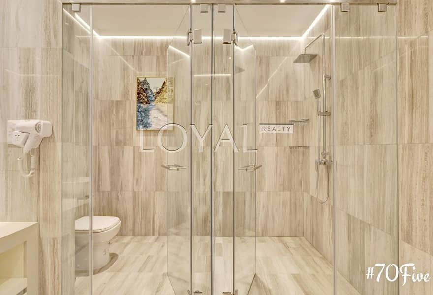 Luxurious Fully Furnished 5BR Penthouse Apartment - Image 16