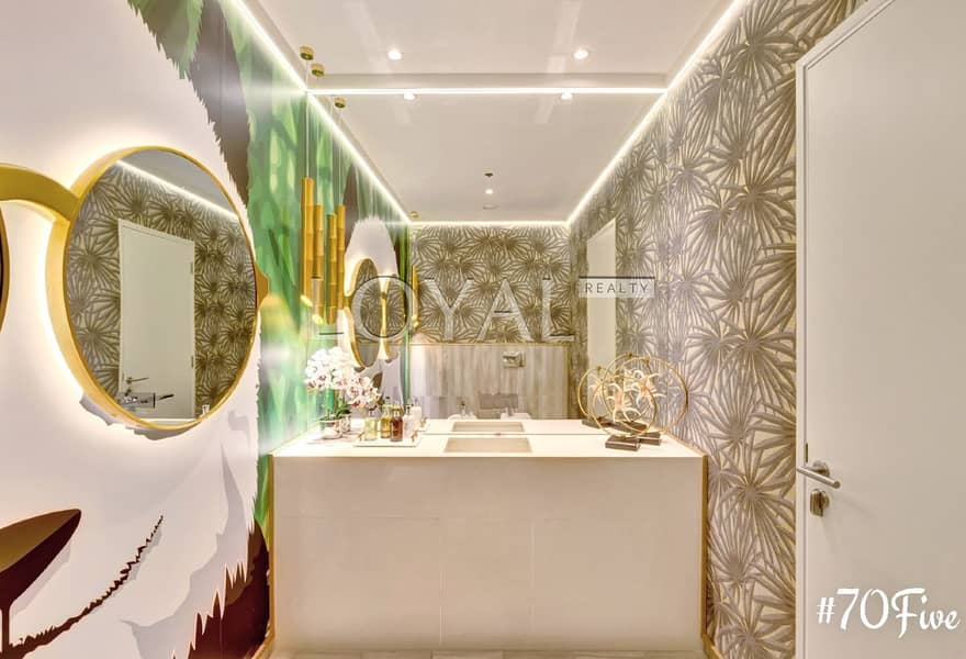 Luxurious Fully Furnished 5BR Penthouse Apartment - Image 19