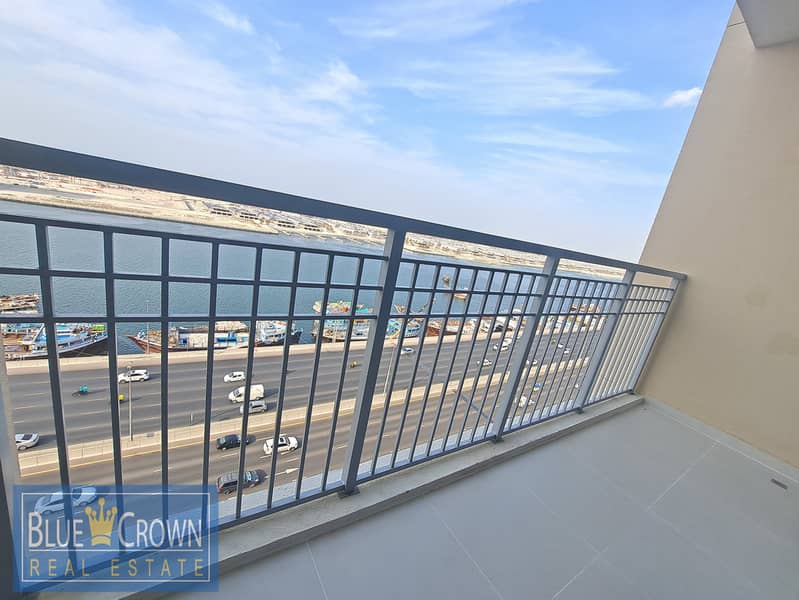 SEA VIEW!!DAZZLING 2BHK WITH BALCONY NEAR METRO