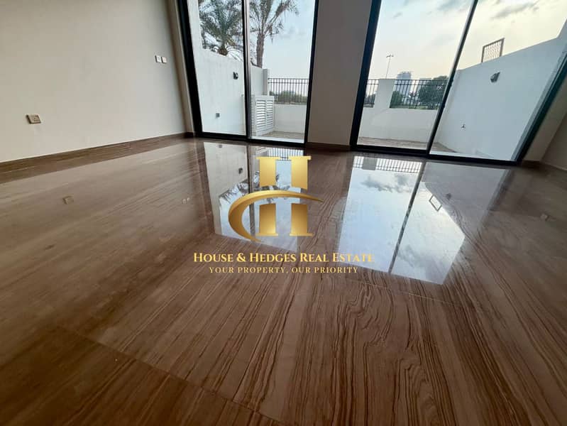 Ready to Move In | Spacious layout | Golf View - Image 14