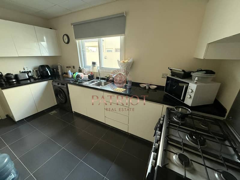 SINGLE ROW | PARK & POOL VIEW | STANDALONE