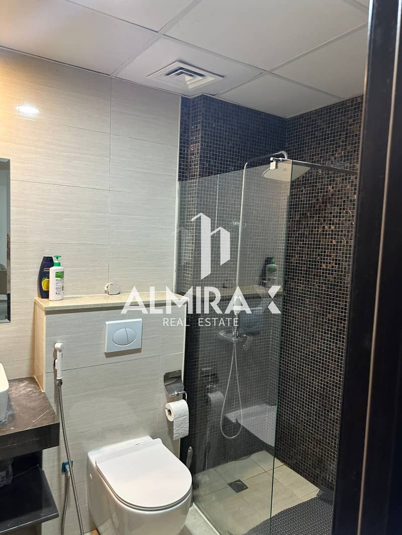 Vacant | Fully Furnished | Upgraded Welcome to your new home in the heart of Jumeirah Village Circle! This beautifully furnished 1 bedroom apartment . - Image 37