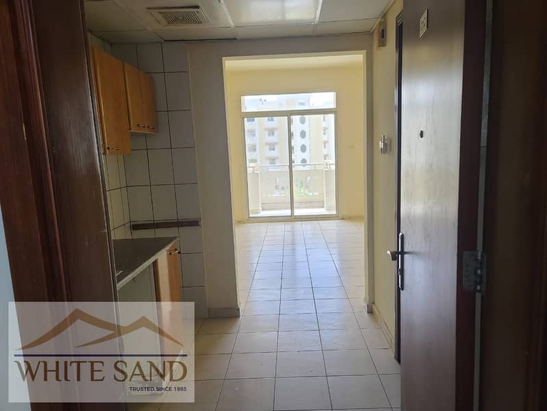 CHiNA CLUSTER I READ TO MOVE I NEAR TO BUS STOP - Image 7