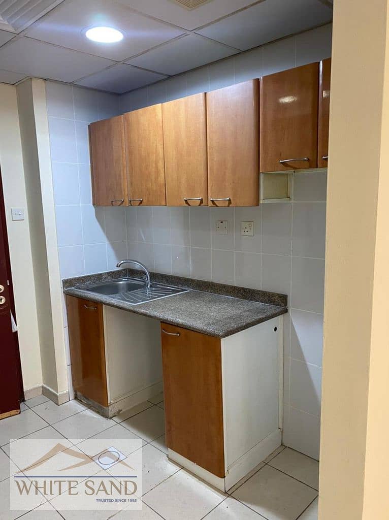 CHiNA CLUSTER I READ TO MOVE I NEAR TO BUS STOP - Image 9