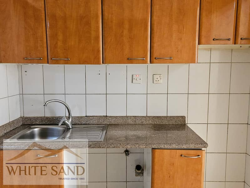 CHiNA CLUSTER I READ TO MOVE I NEAR TO BUS STOP - Image 10