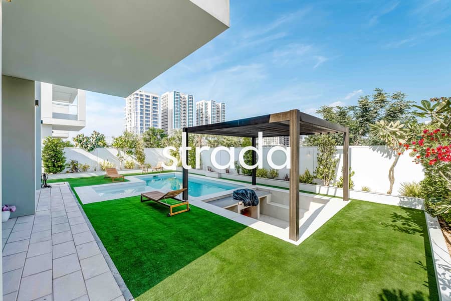 Area Specialist | Multiple options available - Image 35