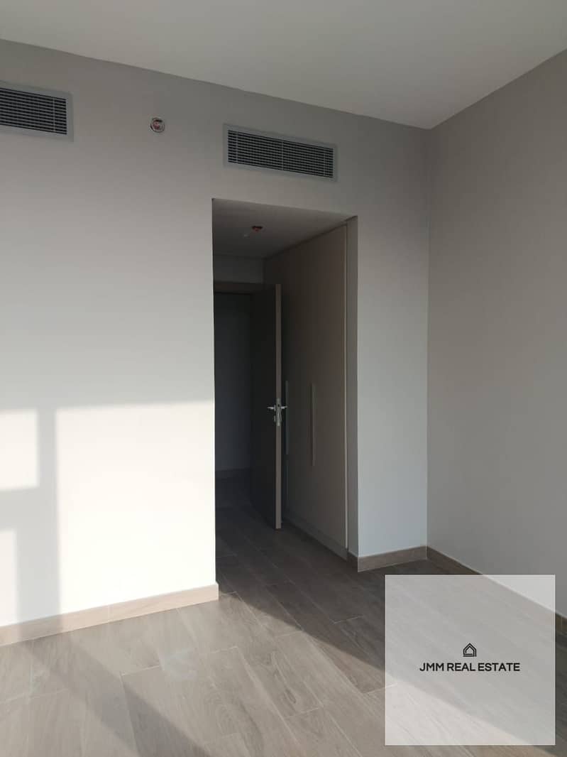 Ready to move | High Floor | Spacious layout - Image 7