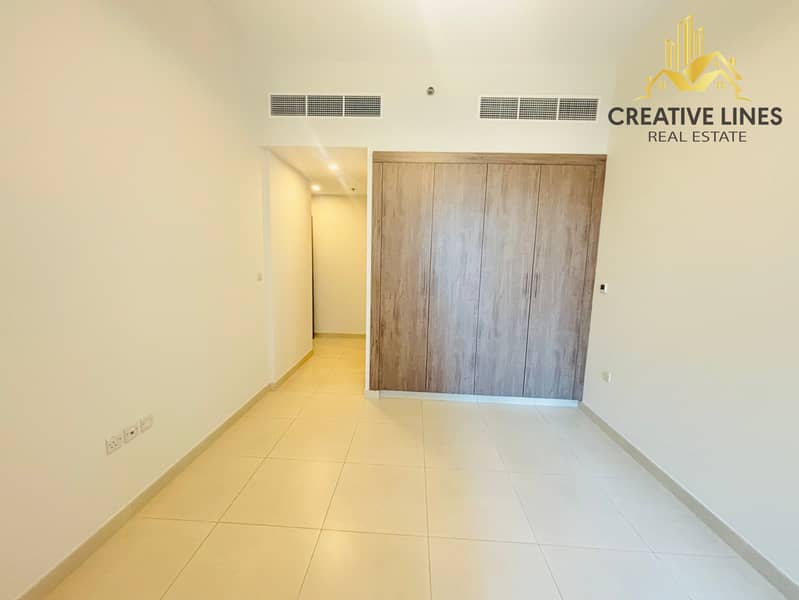 Spacious 3BHK | Emirates Property | Close to Pond Park | Premium Family Living