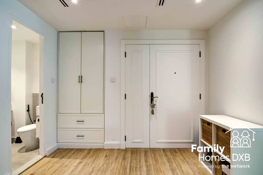 Beautifully Renovated | Huge Plot | Private Garden - Image 16