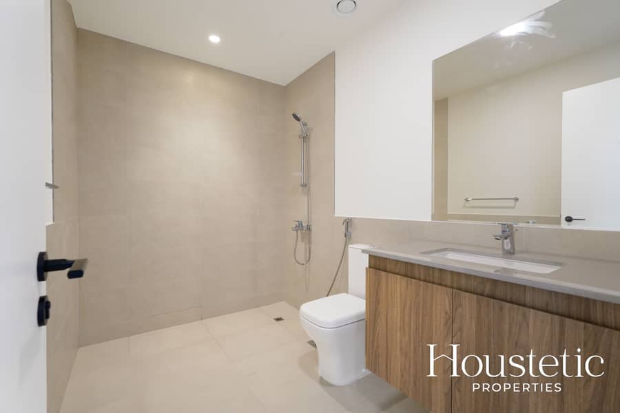 Corner Unit | On the Pool | Limited Units - Image 8