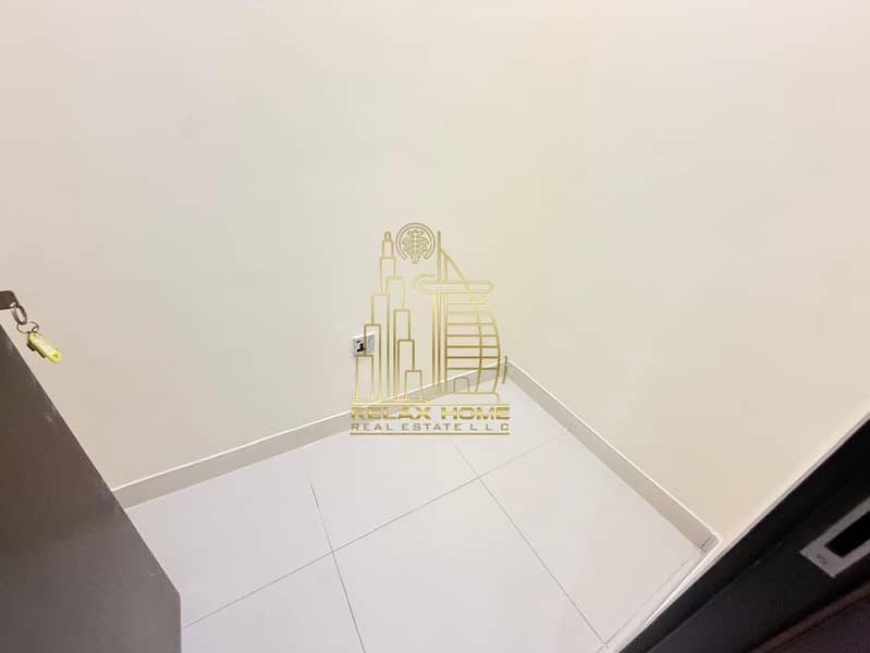 Luxury 1BHK | Huge Balcony | Amazing Layout | Gym & Pool - Image 8